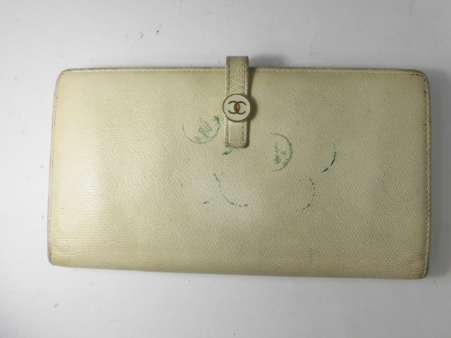 シャネル　財布
