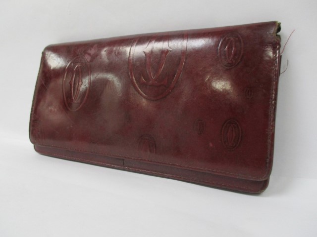 カルティエ　財布