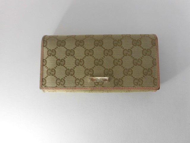グッチ　財布