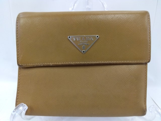 プラダ　財布